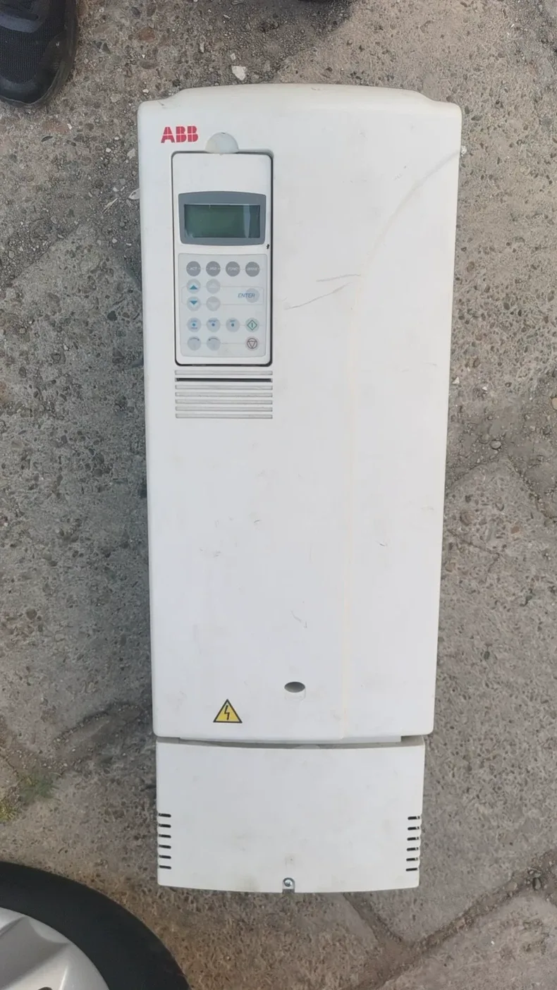 ABB ACS800-01-0050-3+P901 Inverter 45kW