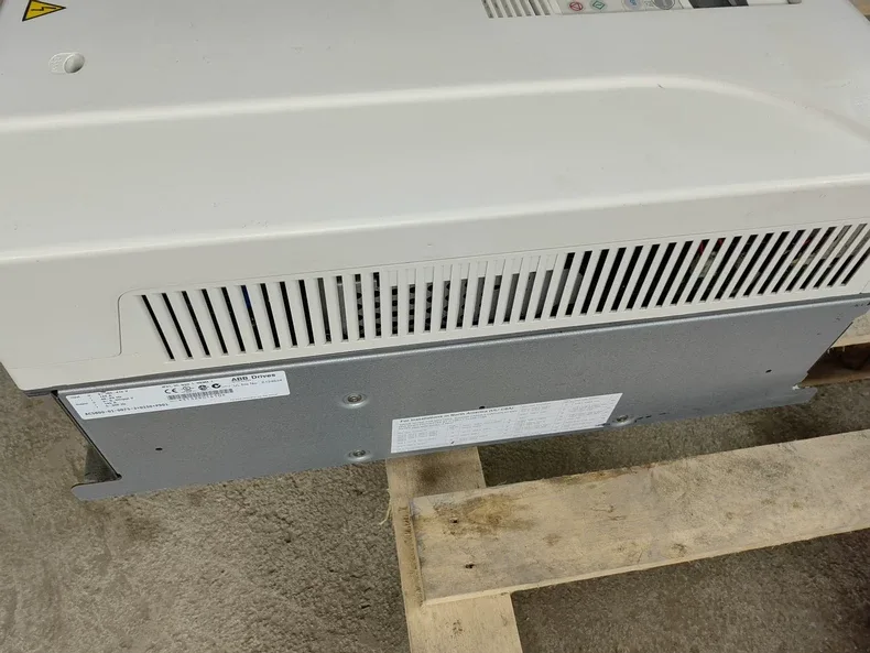 ABB ACS800-01-0075-3+D150+P901 inverter 5