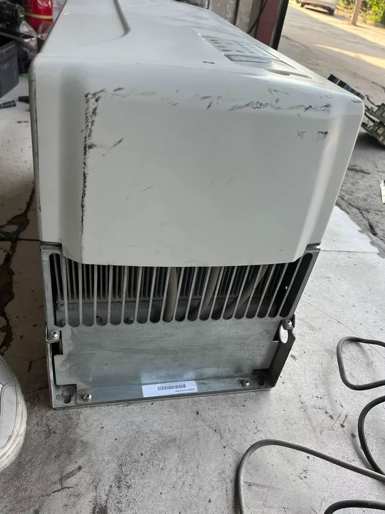 ABB ACS800-01-0100-3+P901 Inverter 5