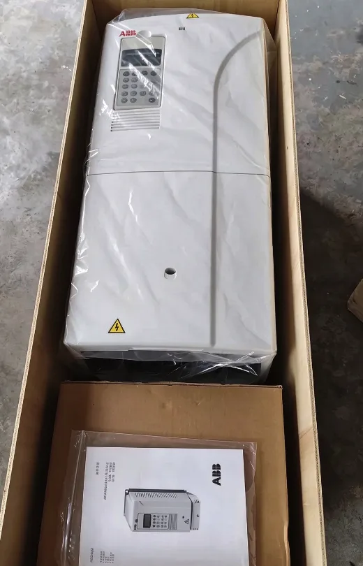 ABB ACS800-01-0165-3+P901 Inverter ACS800-01-0165-3 P901