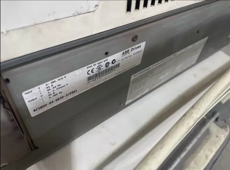 ABB ACS800-04-0030-3+P901 Frequency Converter MS 3