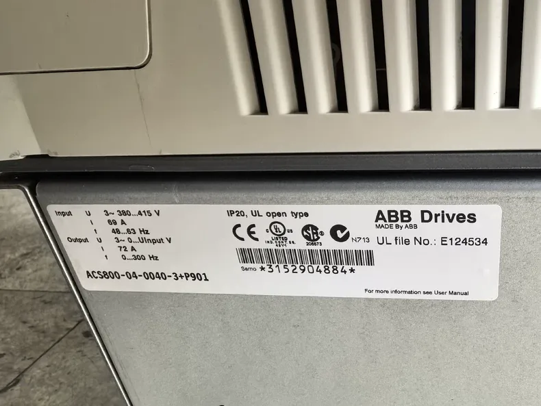 ABB ACS800-04-0040-3+P901 Inverter HMD0 5