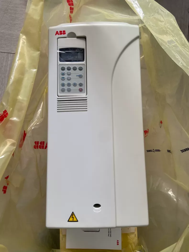 ABB ACS800-04-0075-3 ACS800 04 0075 3y 3