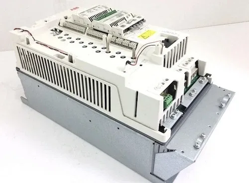 ABB ACS800-104-0025-3+Q967 INVERTER ACS800 3