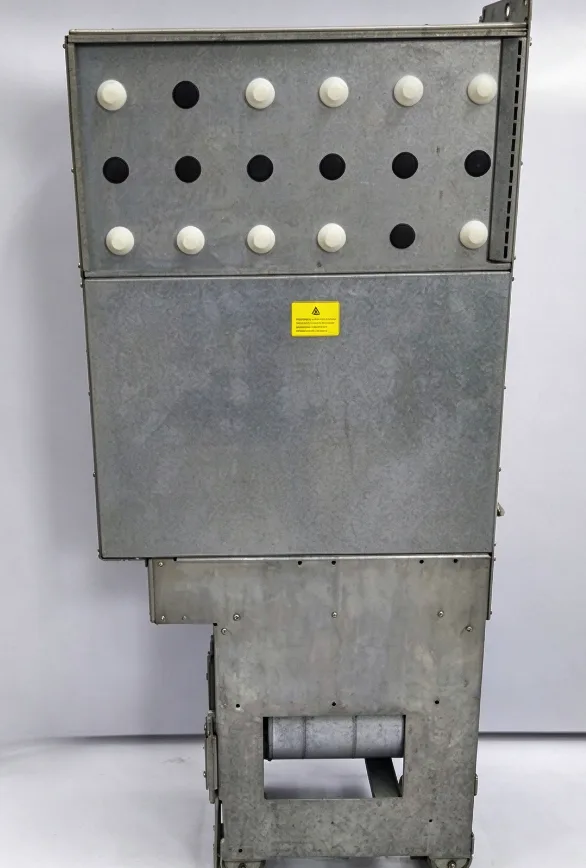 ABB ACS800-104-0400-5+C126 Inverter Drive Module 513-707 VDC 4