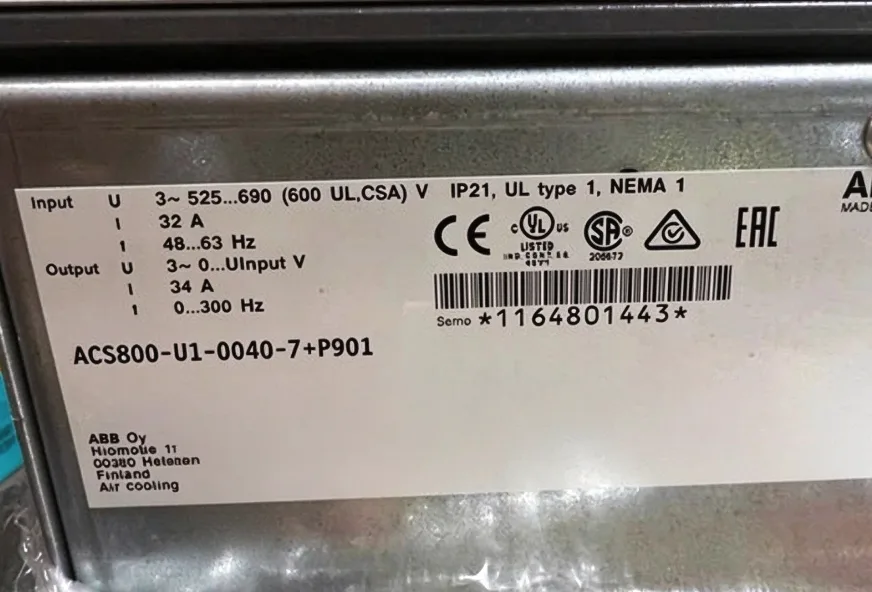 ABB ACS800-U1-0040-7+P901 4