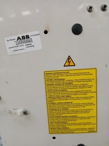ABB ACS800-104-0440-7+E205+V991 Inverter Drive Module 68684935 709-976V DC 2
