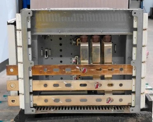 ABB ACS800-04M-0550-5+E202+E208+H360+J400+K458+P9+6+P920 INDUSTRIAL AC DRIVE 4