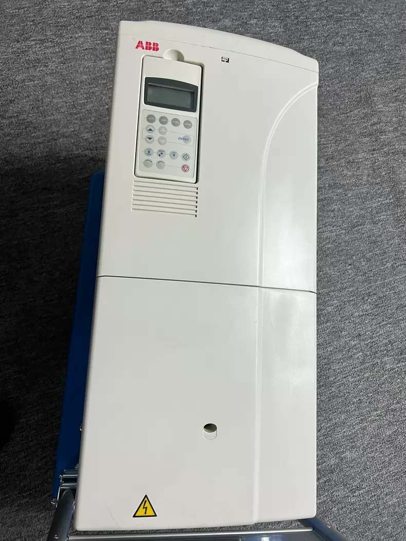 ABB Inverter and accessories ACS800-01-0165-3+D150+P901