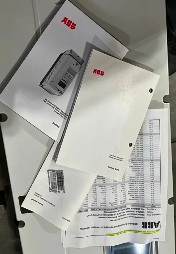 ABB ACS800-U1-0050-5+B056+L501+P901 50HP VFD Drive Amplifier 480v 65a 37Kw