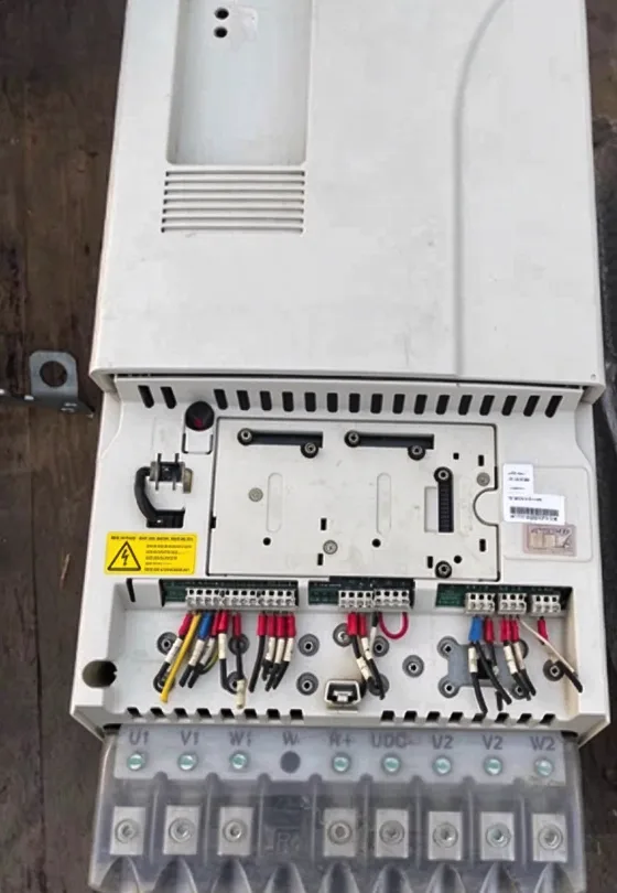 ABB ACS800-04-0175-7+P901 Frequency converter