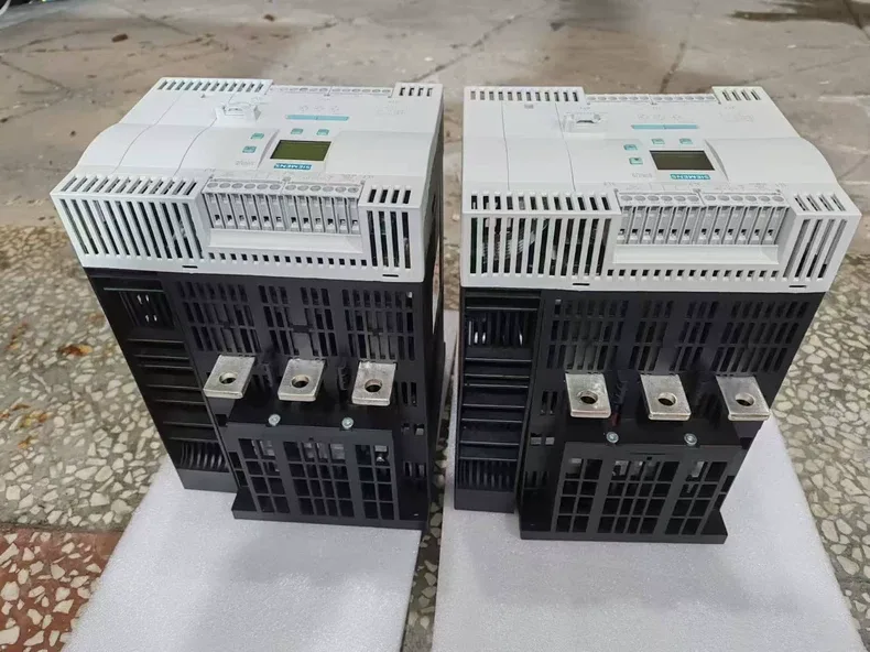 ABB PSTX30-600-70 1SFA898103R7000 Soft Starter 4