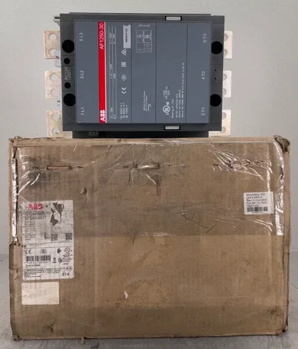 ABB AF1250-30-11-70 3P CONTACTOR 1210 A 100-250V 3P COIL AC/DC NON REVERSING