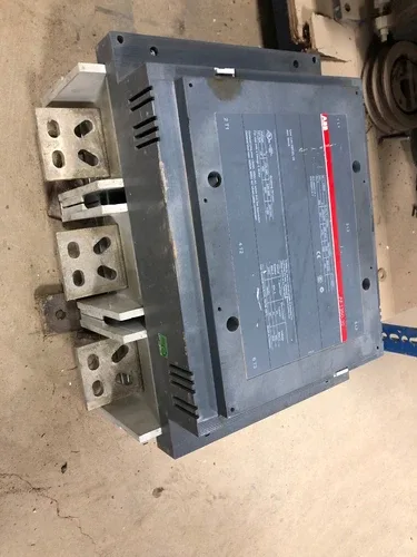 ABB AF1350-30-01E-70 Contactor 2
