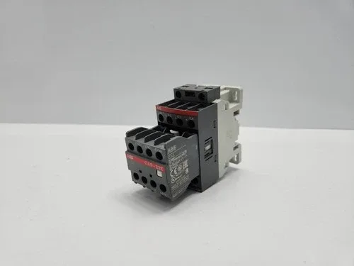 ABB AF16-40-00-11 4-POLE CONTACTOR WITH AUXILIARY CONTACT BLOCK CA5-22E