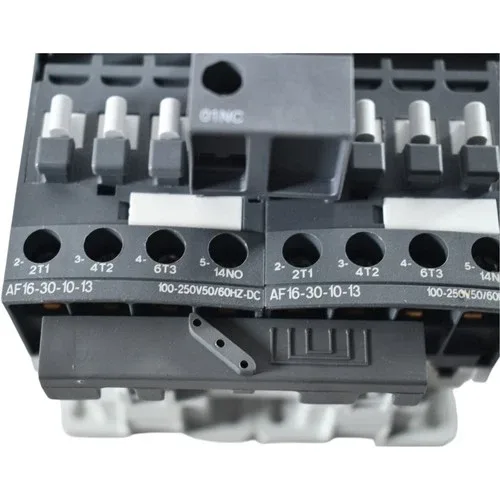 ABB 1SBX204301R1322 AF16R-30-22-13 3P 17A 100-250V Reversing Contactor 2
