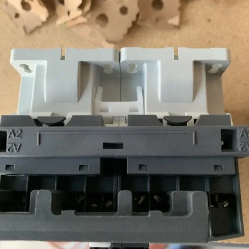 ABB AF16Z-30-22-21 Reversing Contractor 2
