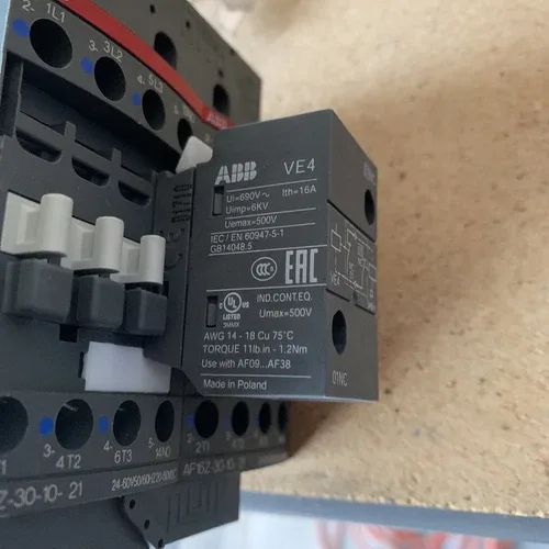 ABB AF16Z-30-22-21 Reversing Contractor 4