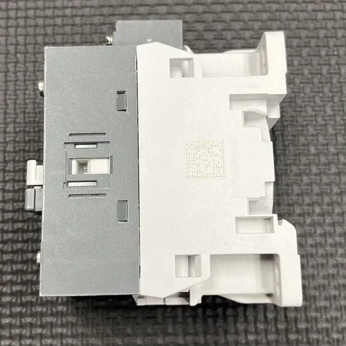 ABB AF16ZB-30-10RT-21U Contactor 3 Pole 4