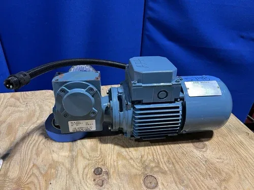 ABB Motors 75-1 hp AC662147-CX+02+99 30 1 Right Angle Gearbox-Lind Jacobsen 2