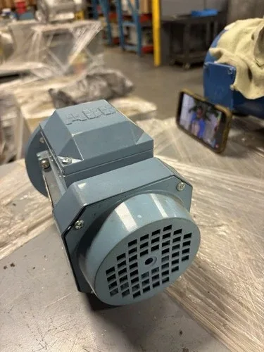 ABB M3AA63B-4 Electric Motor 3GAA062312-BSC+002 VC 0.22KW 60HZ 4