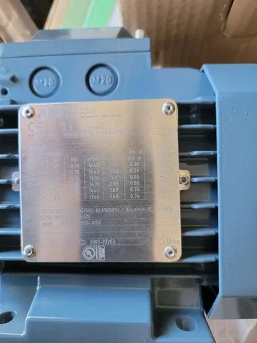 ABB ALUMINUM FRAMEr LOW VOLTAGE MOTOR M3AA80ME4 3GAA082350-ASK 3