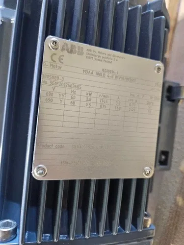 ABB M3AA-100LB 4-8 IMV18/IM3611 AC Motor 690Y / 2.8 kW 3GAA108529-BDF+VC 4