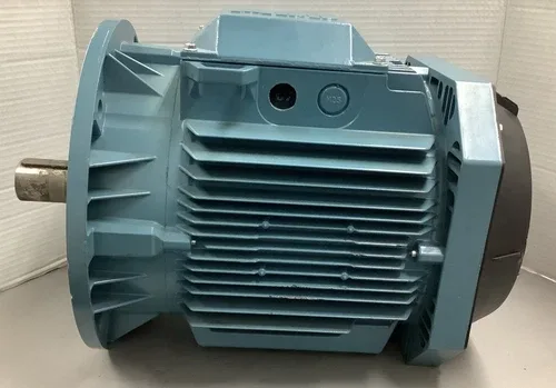 ABB 3GAA133002-BDC Aluminum IEC Motor 960/1160RPM 4.0/4.6kW 6-Pole (F28)
