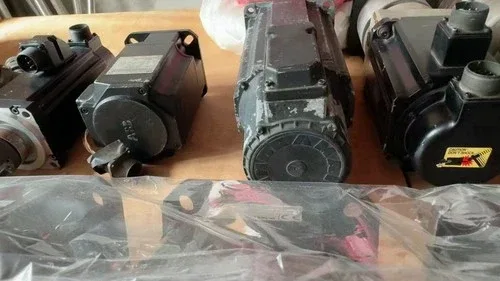 ABB 3HAC055433-001 IRB6700 4 5 6-axis motor 3