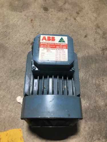 ABB MBT 90L 24 AN411114-AA 3 INDUCTION MOTOR