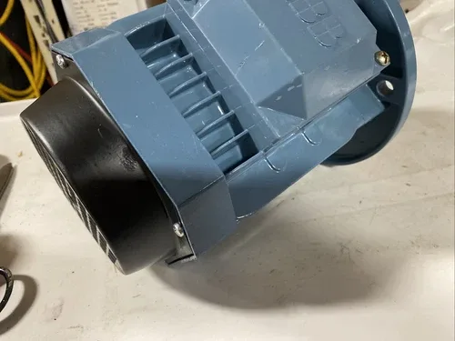 ABB 20572M2VA80B-6-B5 Electric Motor IEC B5 Flange Mount TEFC Industrial 4