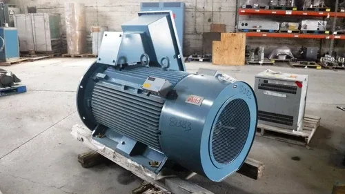ABB 700 HP AC Electric Motor 1800 RPM Fr HXR400LH4 TEFCBB 7200 V 2