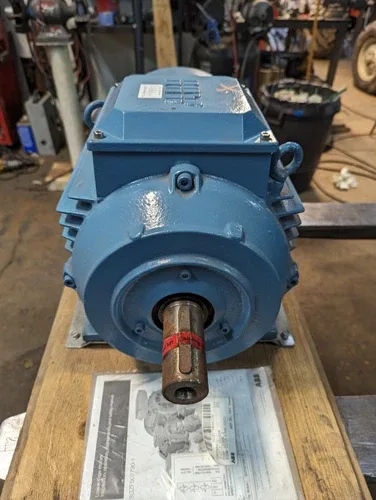ABB 5.5 kw Electric Motor 3512 RPM 460 VAC 3 Phase M3BP 132SMF 2 IMB3/IM11001 2