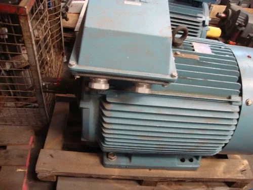 ABB Electric Motor Three Current Motor M2BAT315SMB8B3 75KW 740r/min 400V
