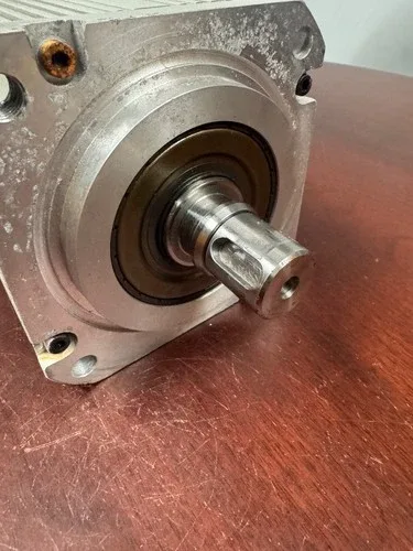ABB ENGINEERING MUGU-510198 MOTOR UNIT GEAR UNIT 3