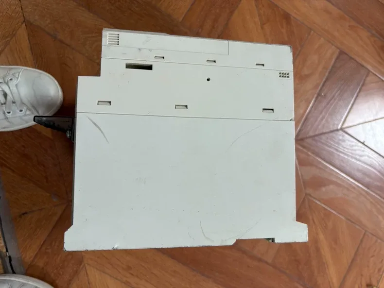 ABB ACS380-040C-032A-4+K475 frequency converter 2