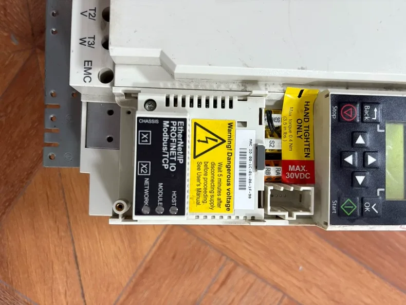 ABB ACS380-040C-032A-4+K475 frequency converter 6