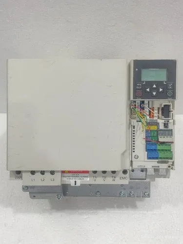ABB ACS380-040S-032A-4 frequency converter 3