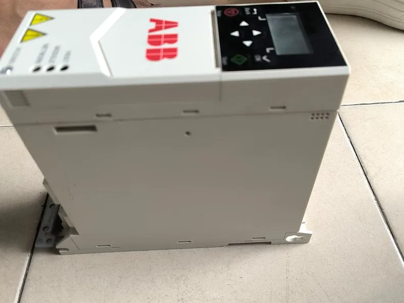 ABB ACS380-040C-04A0-4+L538 Frequency converter 3