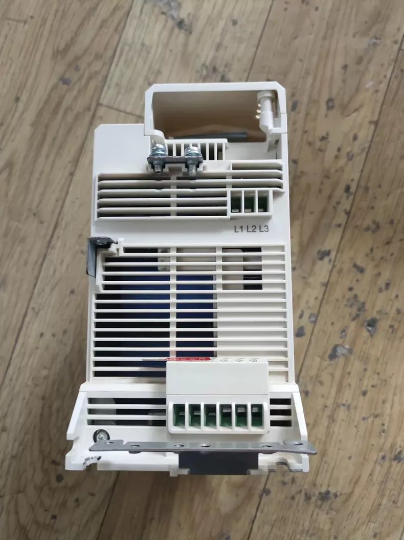 ABB Buy ACS380-040C-12A6-4+K469 - ACS380 VFD 4