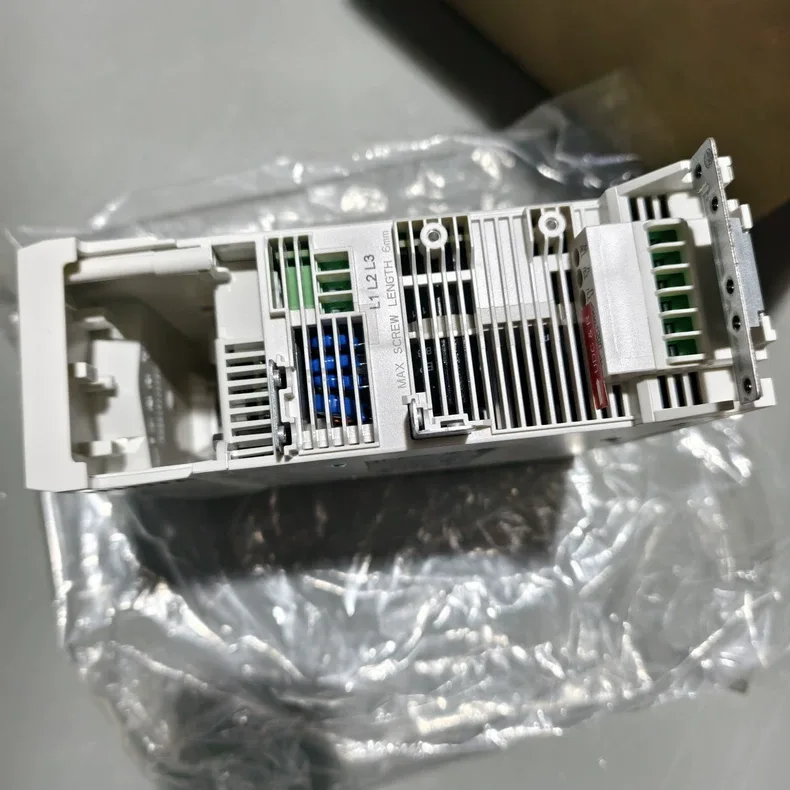 ABB ACS480-04-03A4-4+0L540 Frequency converter 3