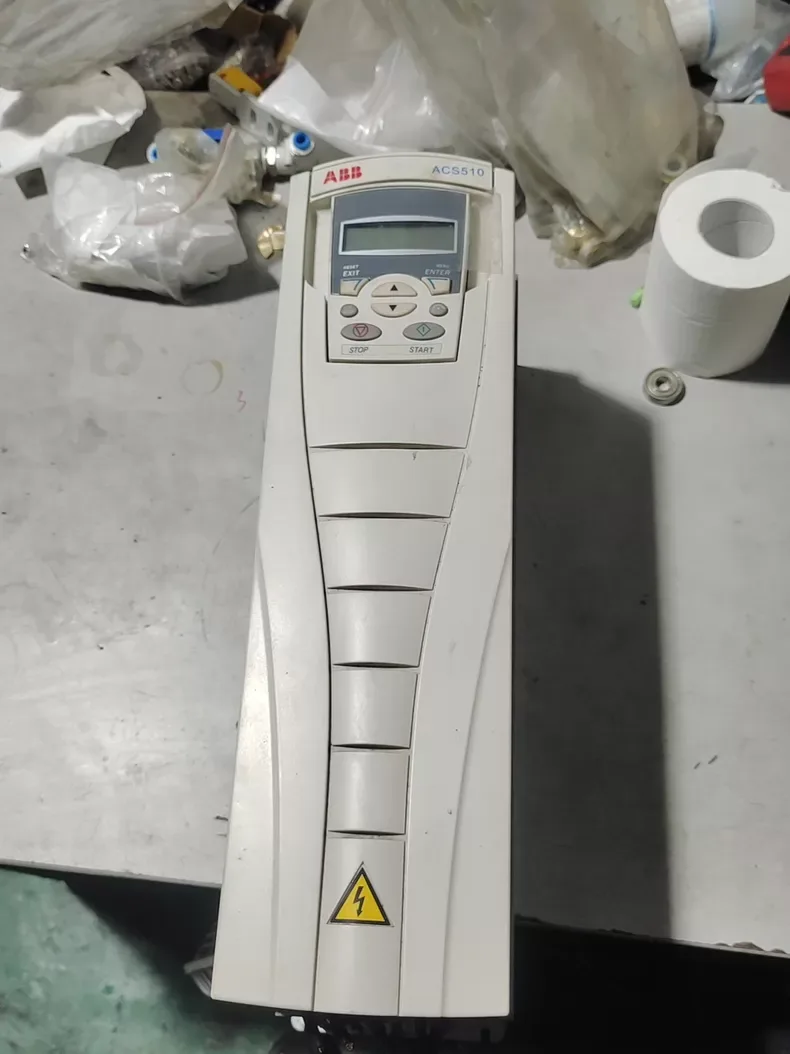 ABB ACS550-01-025A-4 Frequency converter 5.5KW Inverter