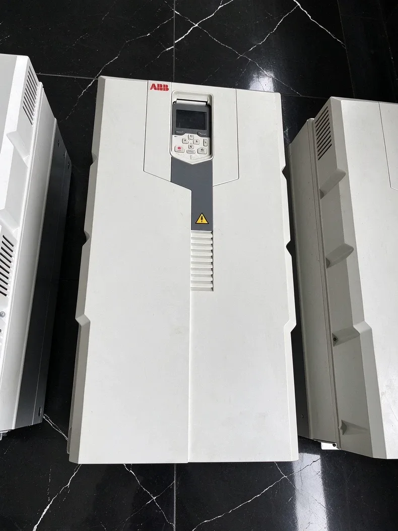 ABB ACS580-01-169A-4 3-Phase 400V 90kW Variable Frequency Drive