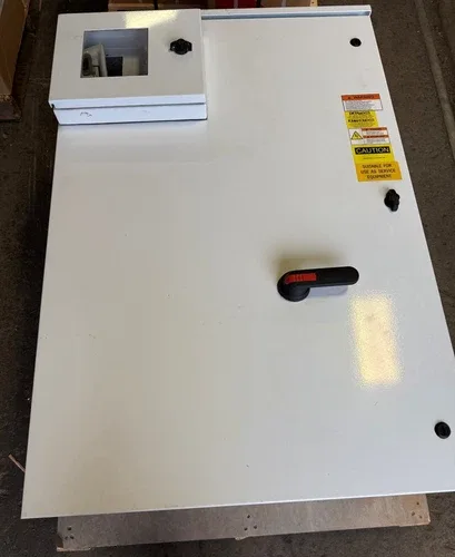 ABB ACS580-0P-180A-4 C192 480V TYPE NEMA 3R IRRIGATION DRIVE with DISCONNECT 180A