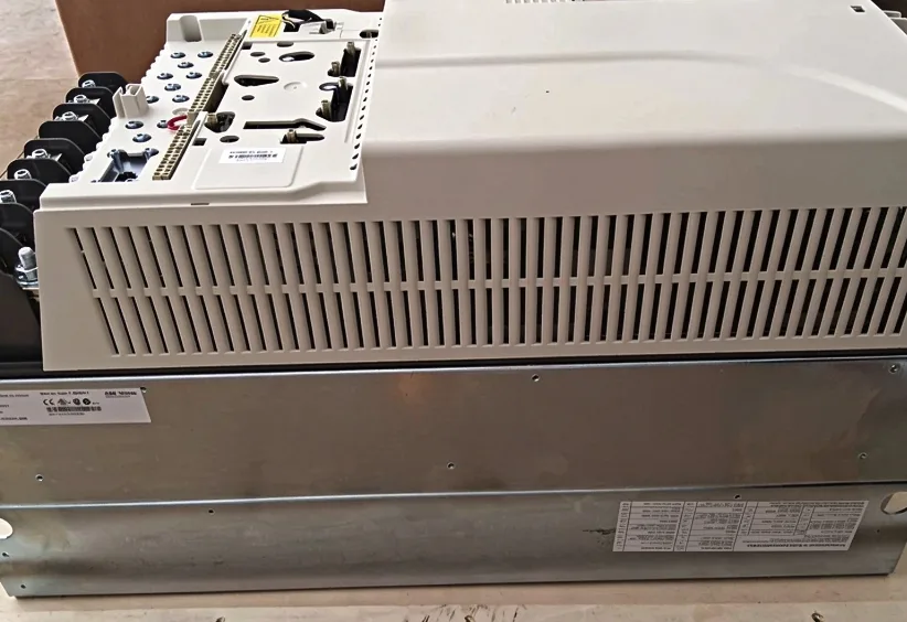 ABB ACS800-U1-0030-5 Inverter 2