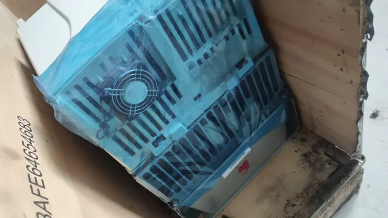 ABB ACS800-04-0205-3 3