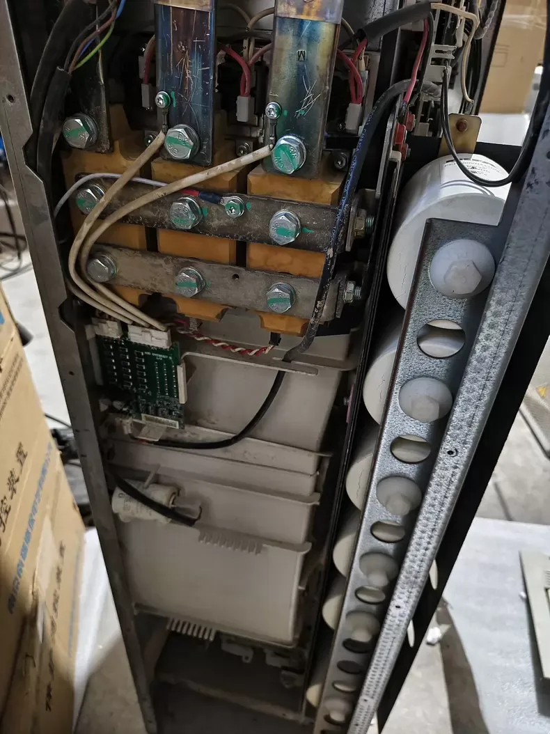 ABB ACS800-04M-0400-3 INVERTER Module ACS80004M04003 UPS MS 4