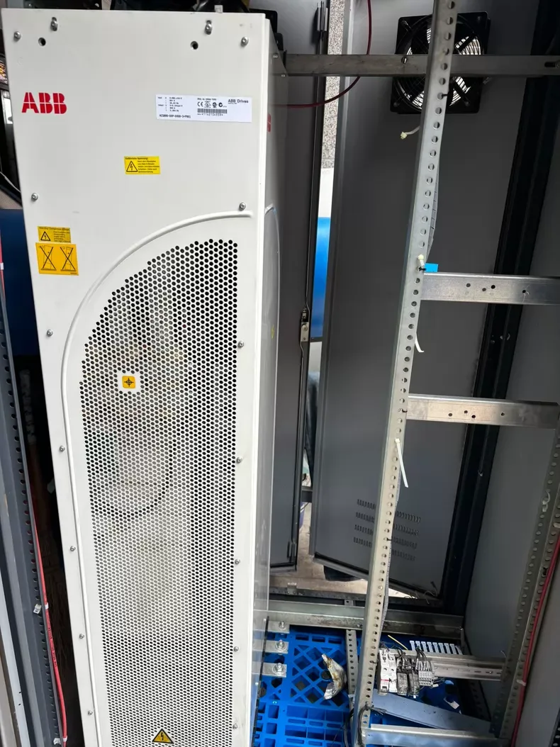 ABB inverter ACS800-04P-0400-3+P901 3