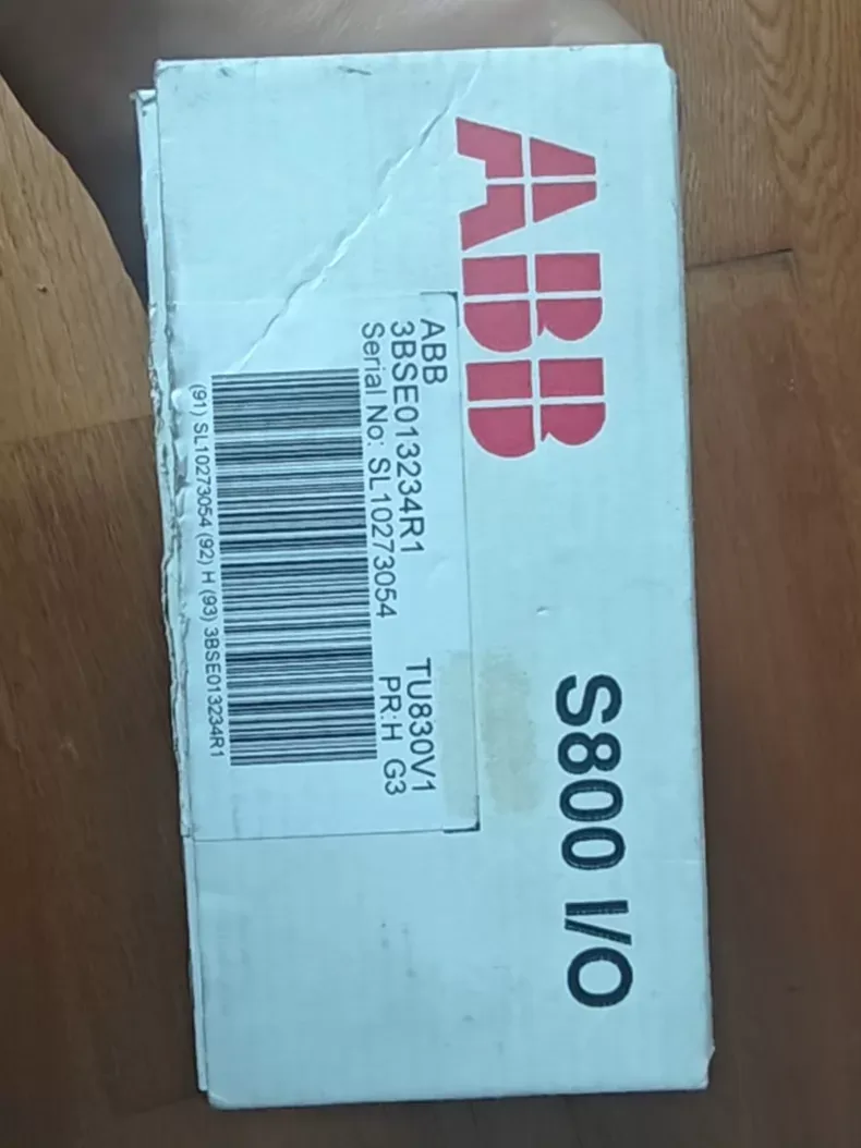 ABB S800 I/O module DI810 3