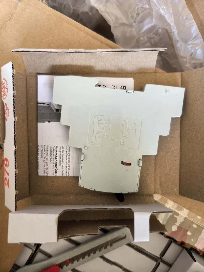 ABB S800-AUX 3